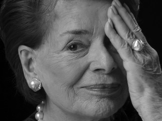 Lys Assia, Sängerin