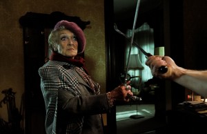 Mord_hinterm_Vorhang005