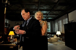 Mord_hinterm_Vorhang007