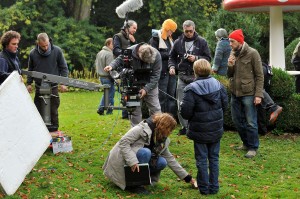 Mord_hinterm_Vorhang009