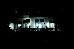 Mord_hinterm_Vorhang014